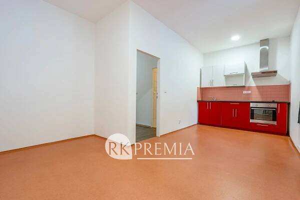 Pronájem Byt 3+1, U Hadích lázní, Teplice
