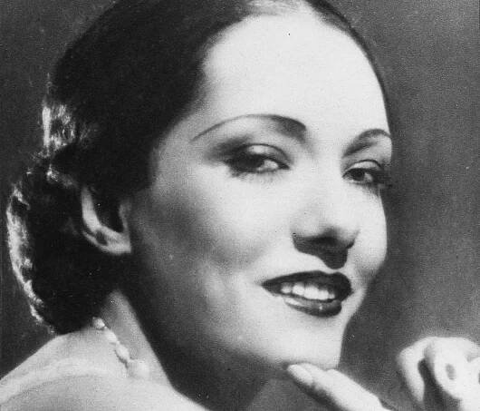 Lupe Velez headshot wearing pearls