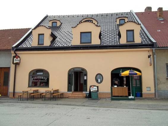 Pizzerie Tříhrbý velbloud