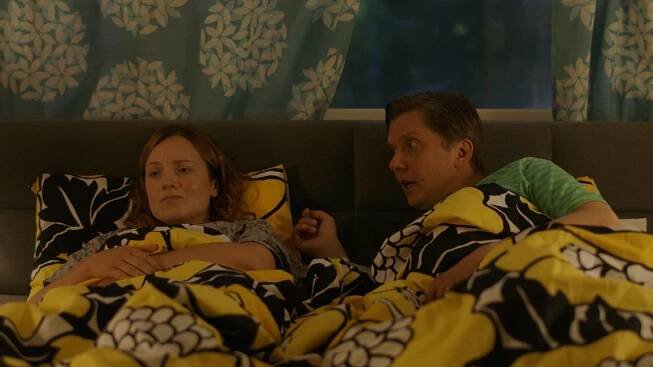 Onnela - Pelikaverit - Z filmu - Elena Leeve, Eero Ritala