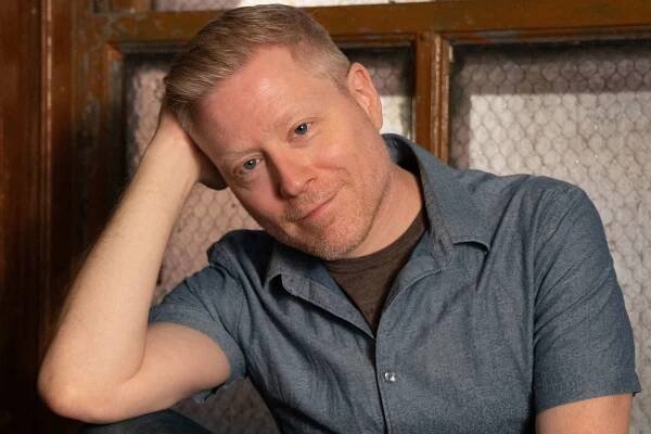Anthony Rapp Reflects on the 'Life-Changing' Deaths of His Mother and 'Rent' Creator Jonathan Larson