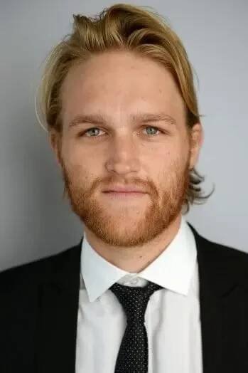 Wyatt Russell herec