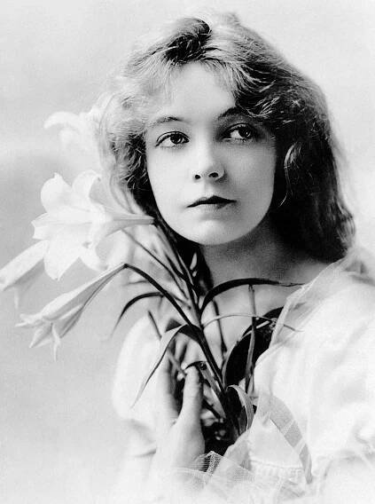 Lillian Gish, ca. mid-1910s