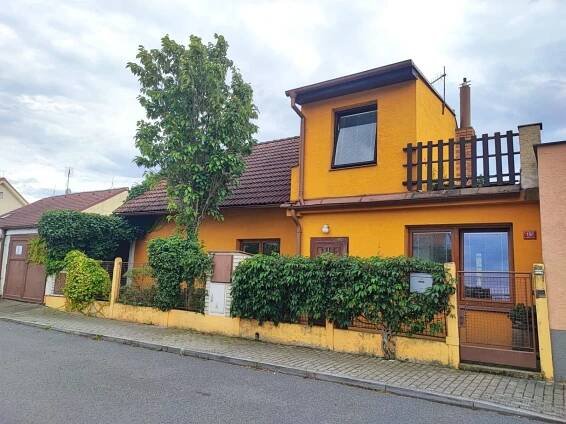 Pronájem domu 4+1 • 92 m2 bez realitky