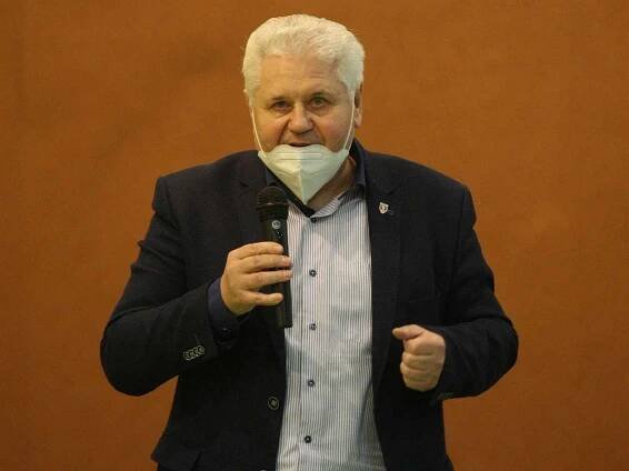 Dál budu na předsedu FAČR podporovat Petra Fouska, netají se šéf OFS Miko
