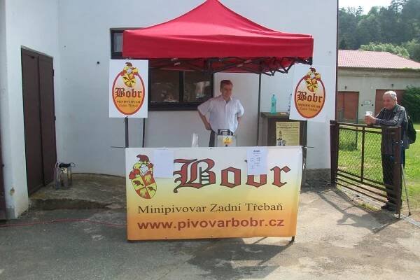 Staročeské máje Zadní Třebaň | Minipivovar Bobr