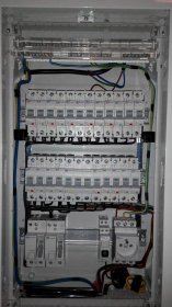 Zapojení více FI (proudových chráničů) v podružném rozvaděči - Diskuzní fórum TZB-info