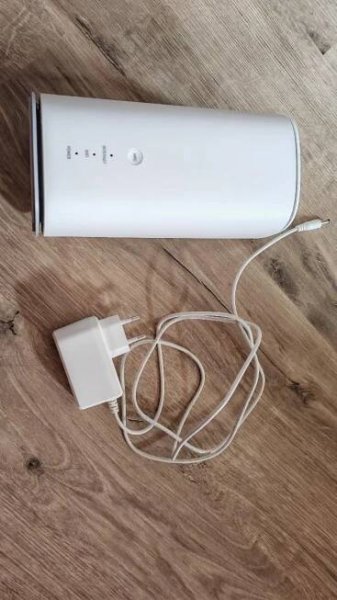 Modem ZTE MC888 Ultra 5G Gigacube - GEN 3 (Vodafone)