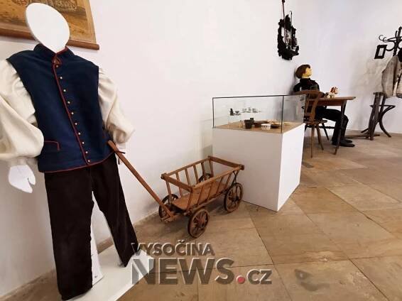 Havlíčkobrodské muzeum otevřelo výstavu o každodenním životě na Německobrodsku | Vysočina-news.cz