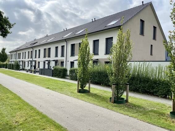 Perfekte Alternative zum Neubau! Fertig und voll ausgestattet neuwertiges Reihenhaus Hemelingen, 28309 Bremen, Reihenhaus