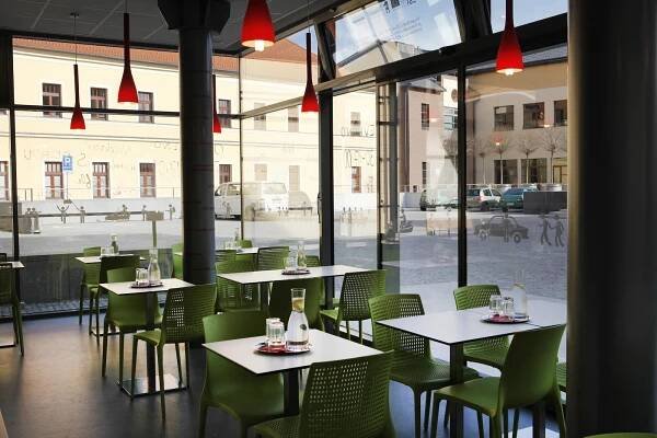 Hotely, restaurace, spa