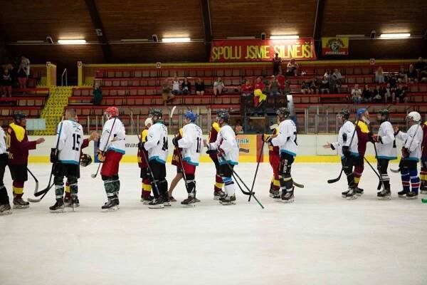 Ohlédnutí se za akcí Mělník slaví hokejem | HC Junior Mělník