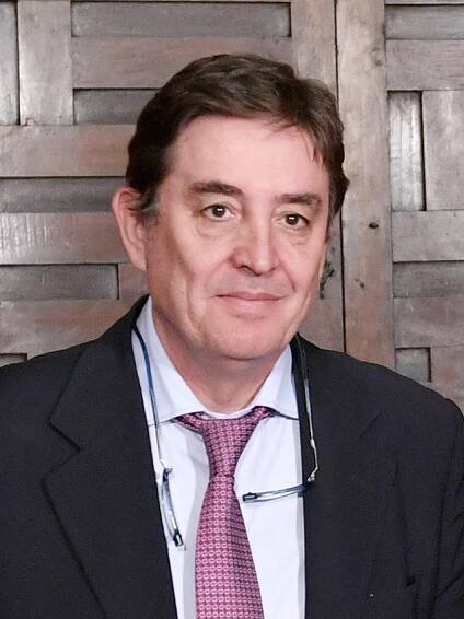 Luis García Montero - Wikipedia