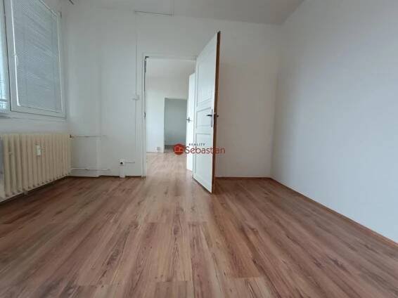 Fotka 3 - Prodej bytu 3+1 63 m², U Věžových domů, Most