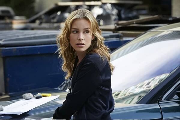 V utajení - Sensitive Euro Man - Z filmu - Piper Perabo