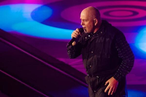 Back to Front - Live in London - PeterGabriel.com