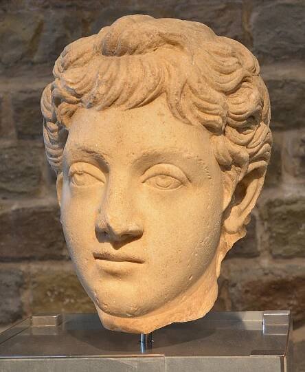 Commodus - Wikipedia
