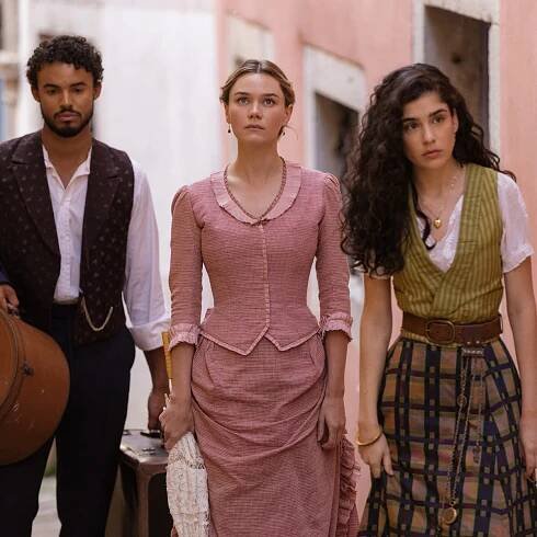 Imogen Waterhouse Breaks Down Jinny’s Journey in The Buccaneers Season 2