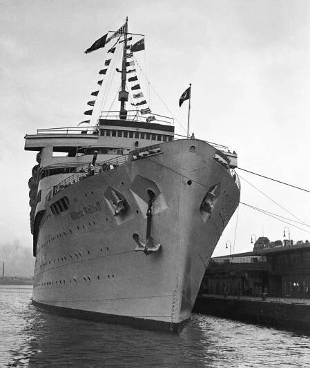 MV Wilhelm Gustloff