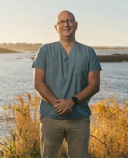 Dr David Thomas Cropped