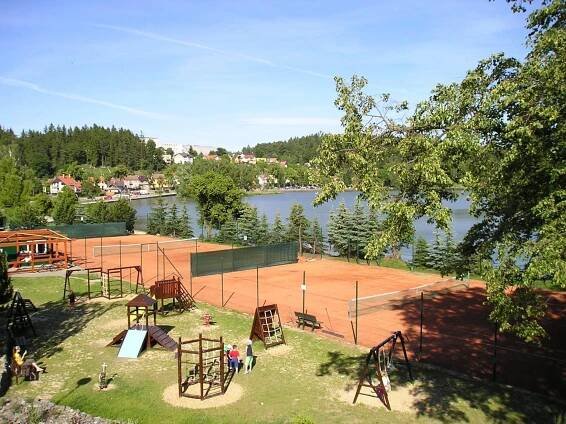 Dovolená v Moravském krasu: apartmá s privátním wellness přímo na pokoji