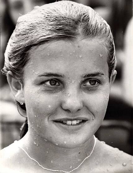 Milena Duchková-Neveklovská (1952)