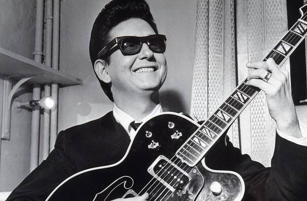 'Pretty Woman': Hear Roy Orbison, Royal Philharmonic Version