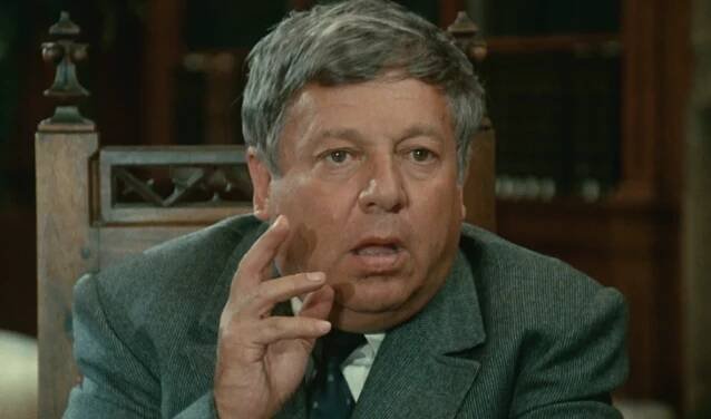 Nesmrtelná legenda italských komedií Paolo Villaggio ve filmu Škola zloději už ve 21:35