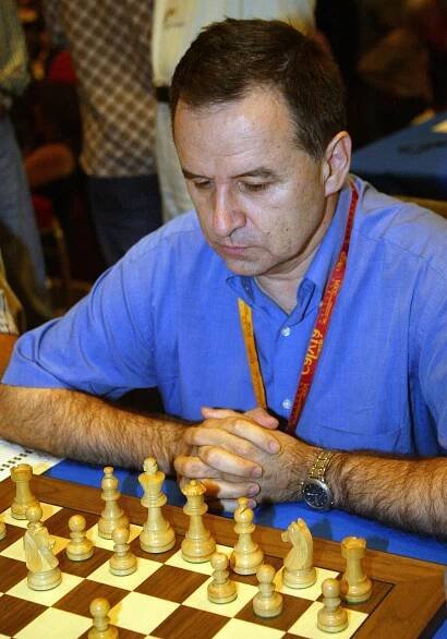 Roberto Cifuentes Parada