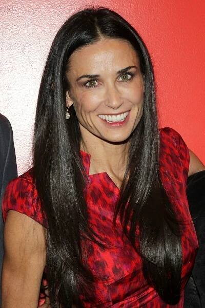 Mrkejte: Zničená Demi Moore je stále hubenější a začíná se ztrácet před očima