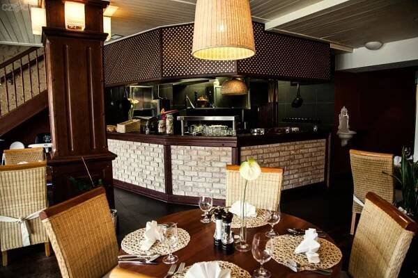 restaurace Morris zdroj: RS