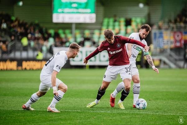 Vítězný vstup do ligového jara | sparta.cz