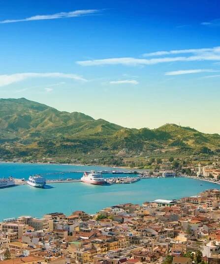 Krásný pohled na město Zakynthos, které je mezi našimi zákazníky oblíbené