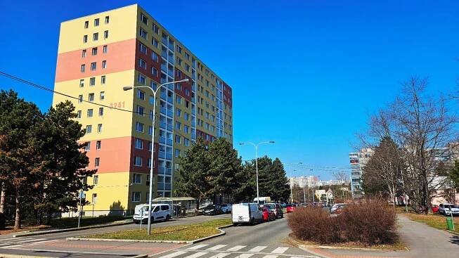 Byt 3+KK/L, P12 - Modřany, ul. Poljanovova, OV, panel, 62 m2, nádherný nerušený výhled, obrázek č.1