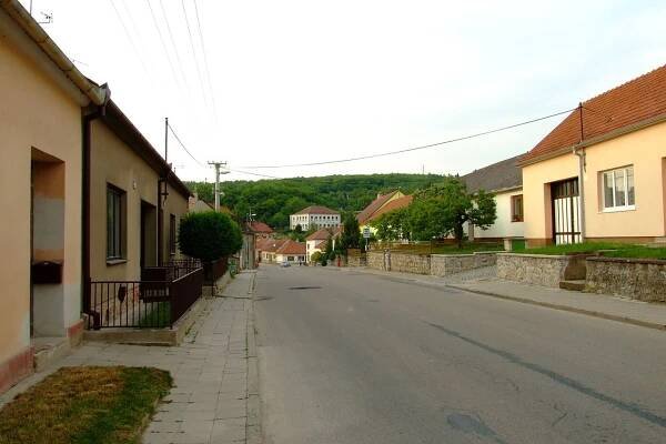 Mokrá-Horákov - počasí, ubytování, foto, obrázky, info, výlety, památky a zajímavosti