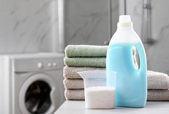 Is There Really A Difference Between Liquid And Powder Detergent?