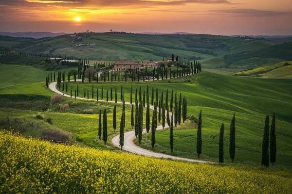 Car Rental in Italy: Your Expert Guide