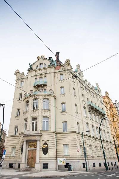 Knihovna Goethe-Institutu Prag | Svoboda & Williams