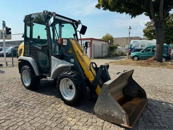 Kolový nakladač KRAMER 350 Radlader