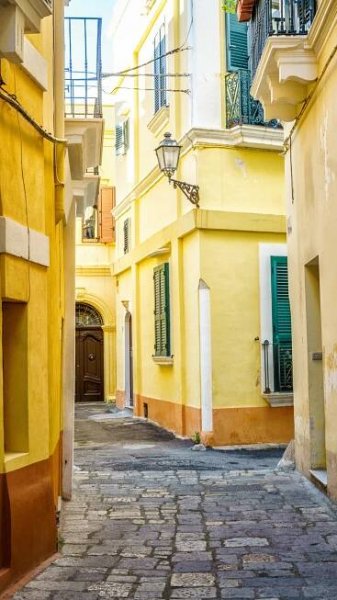 Charming Lanes of Gallipoli _ Lecce The Lady of Baroque & Gallipoli