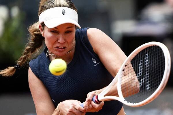 American Danielle Collins stuns world No. 2, ending her reign at Italian Open