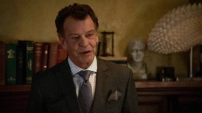 Jak prosté - Nepřítel - Z filmu - John Noble