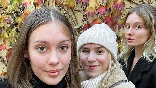 Josefína Prachařová oslavila osmnáctiny! Dcera Prachaře a Rybové je celá maminka