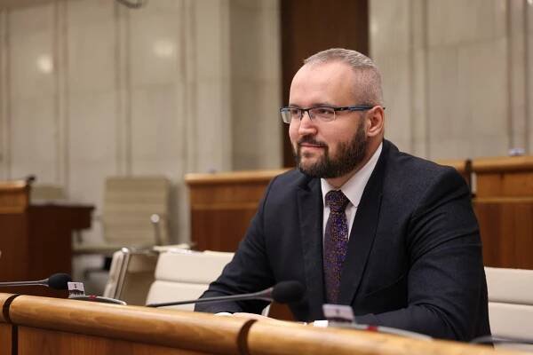 Miloš Svrček – Wikipédia