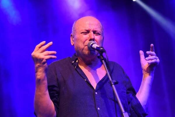 Fotogalerie: Michal Ambrož a Hudba Praha, Kolín, 31.3.2017