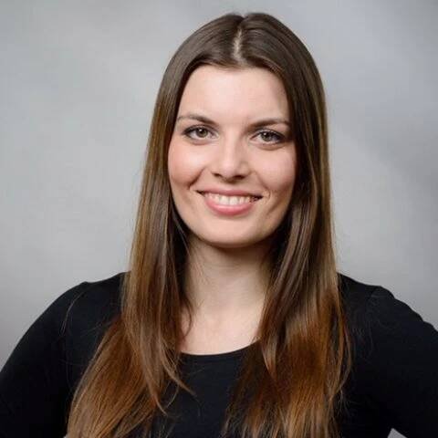 Klára Nováková je náš expert na hity