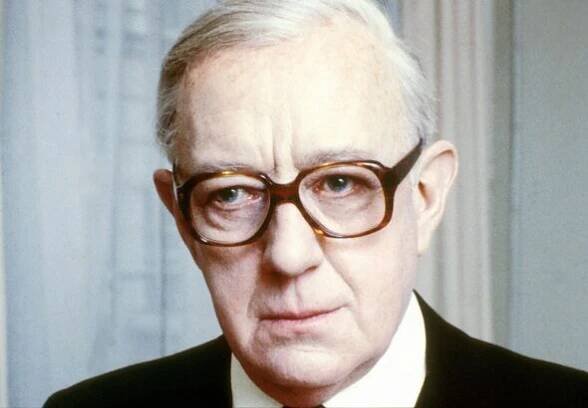 ARENA - ALEC GUINNESS