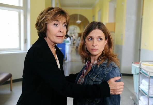 Trojitý hazard - Z filmu - Thekla Carola Wied, Julia Brendler