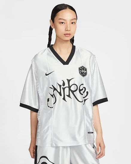 Nike Sportswear Women's Short-Sleeve Graphic Jersey Top - Metallic Silver