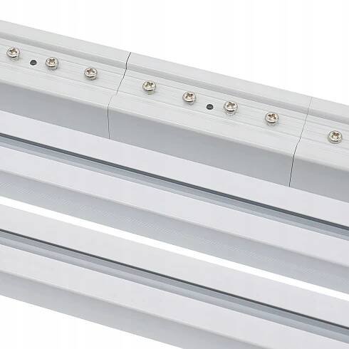 2,16-4,2M Inteligentní elektrická okenní lišta s dálkovým ovládáním. Váha výrobku včetně jednotkového obalu 4.26 kg